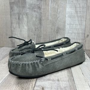 Minnetonka Women's Cally Slipper Moccasins Suede Lined Fur Slip On Gray Size 7
